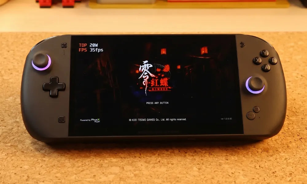 OneXFly APEXで『零 ～紅い蝶～ REMAKE』は快適？8インチ120Hz画面と