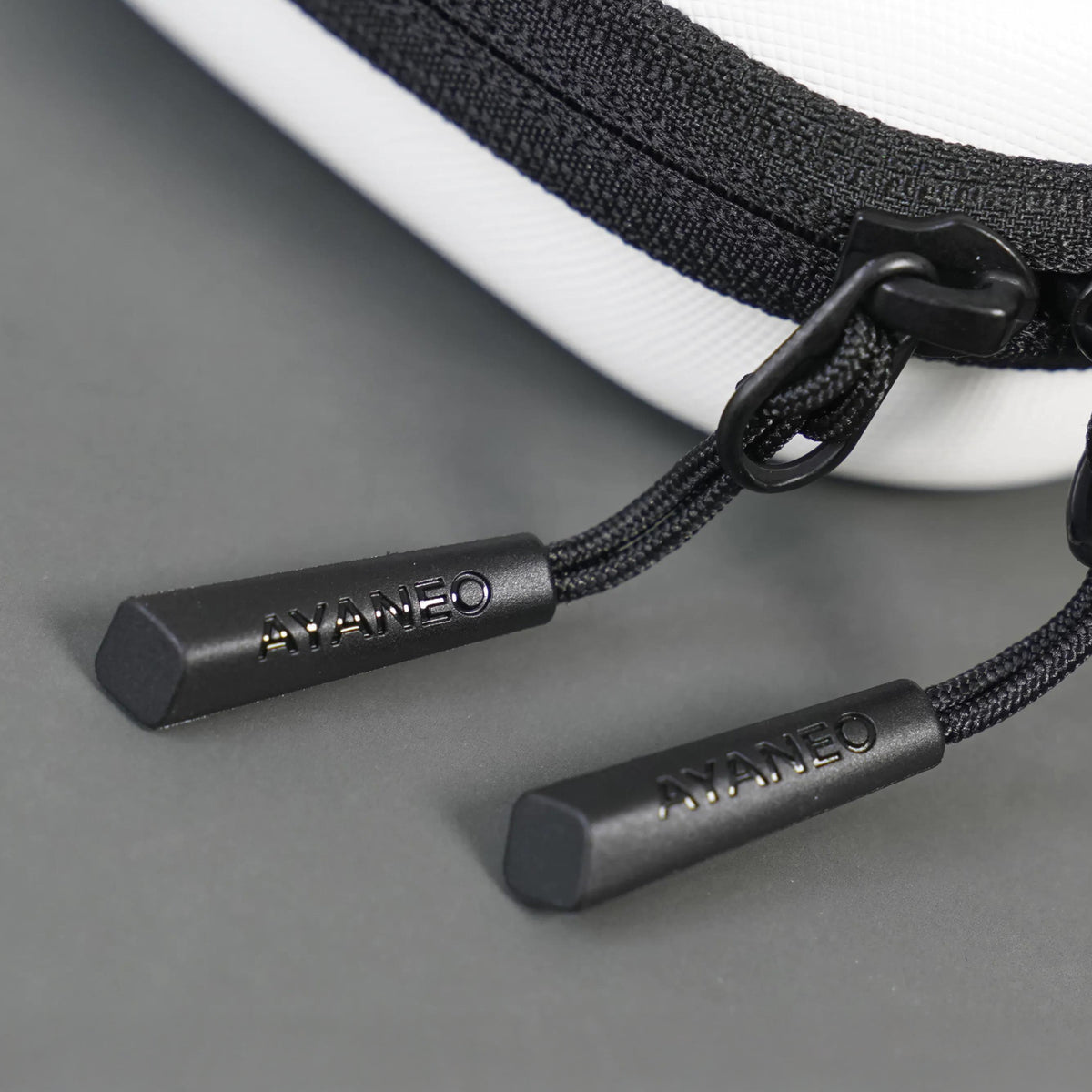 AYANEO Pocket S2/KONKR Pocket FIT汎用 ハードケース ホワイト – UMPC