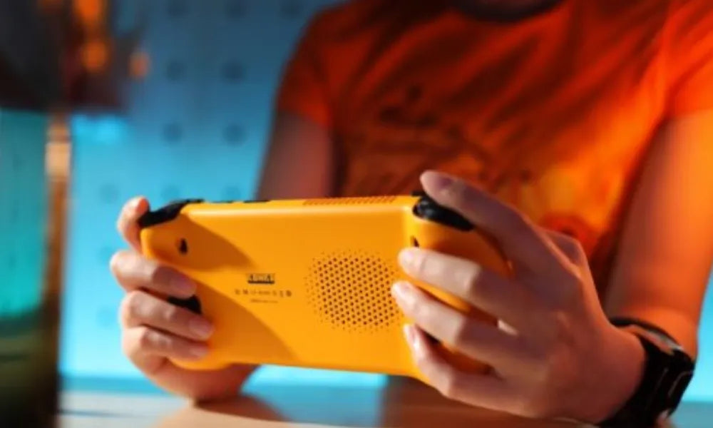 崩壊：スターレイルを「Androidゲーム機」で快適に──スマホの次に来る“ちょうど良さ”